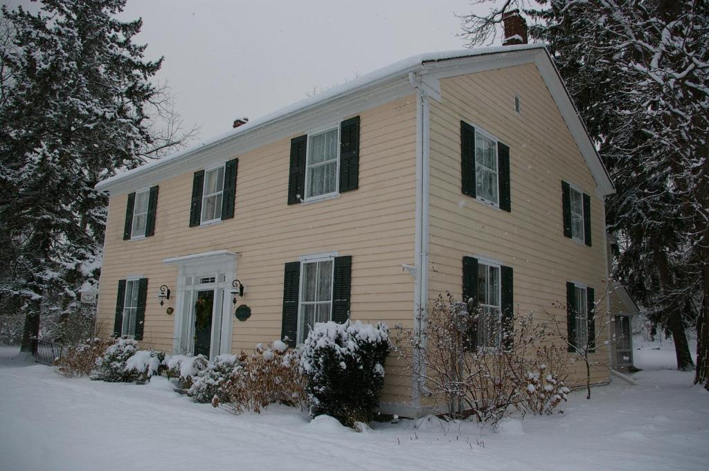 Royal Manor Bed & Breakfast Niagara-on-the-Lake Exteriör bild